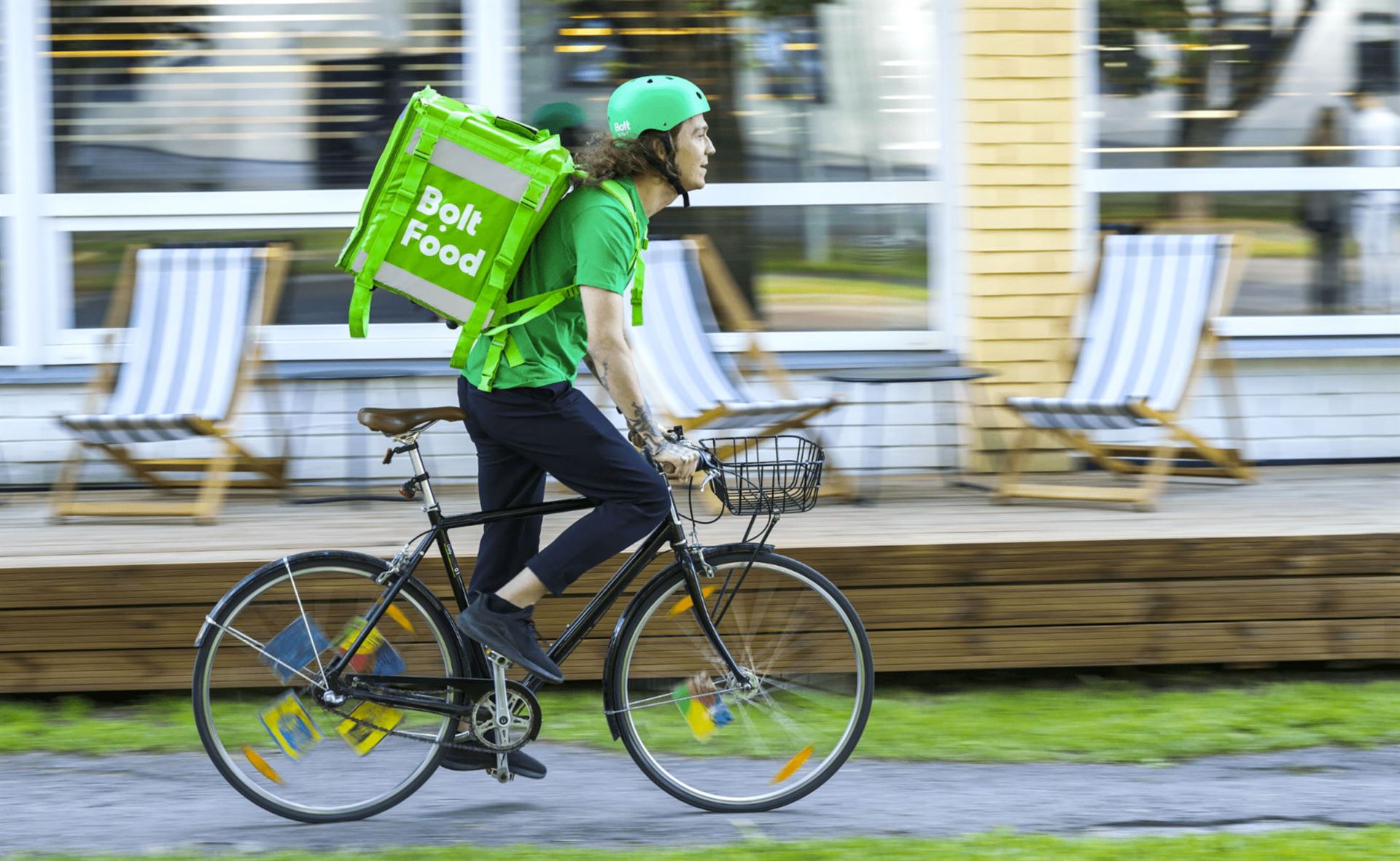 Bolt Food - bleskově rychlé doručení nákupu za čtvrt hodiny za 29 Kč, zázrak moderní doby